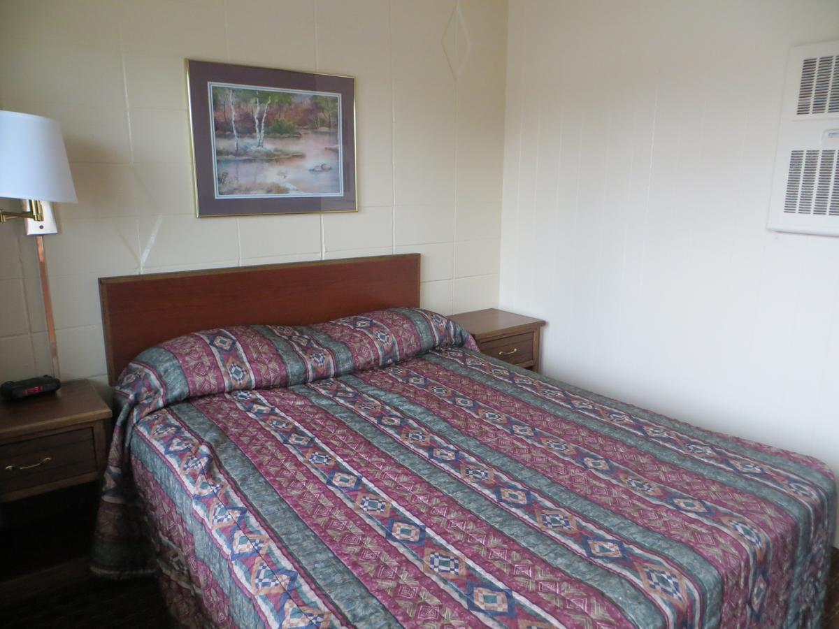 Deluxe Inn/Extended Stay - Council Bluffs Carter Lake Dış mekan fotoğraf