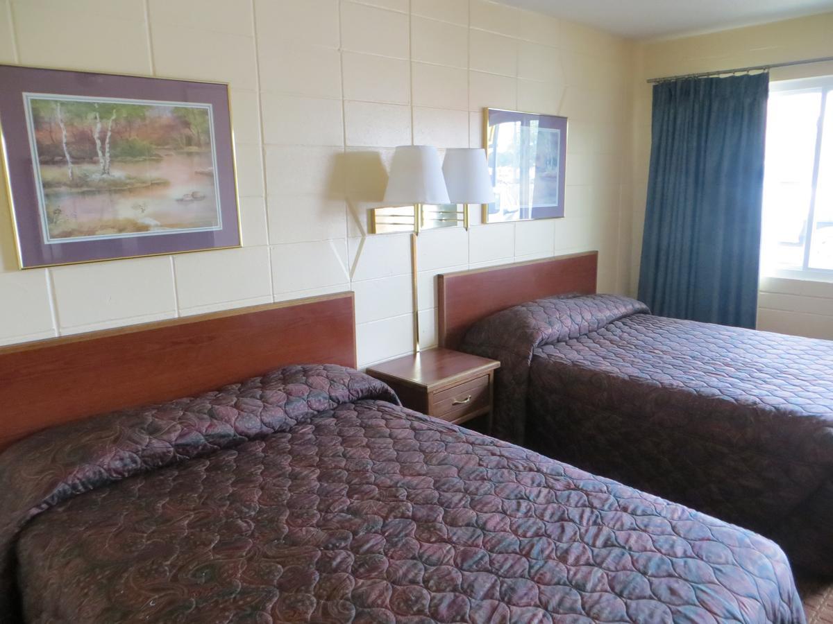 Deluxe Inn/Extended Stay - Council Bluffs Carter Lake Dış mekan fotoğraf
